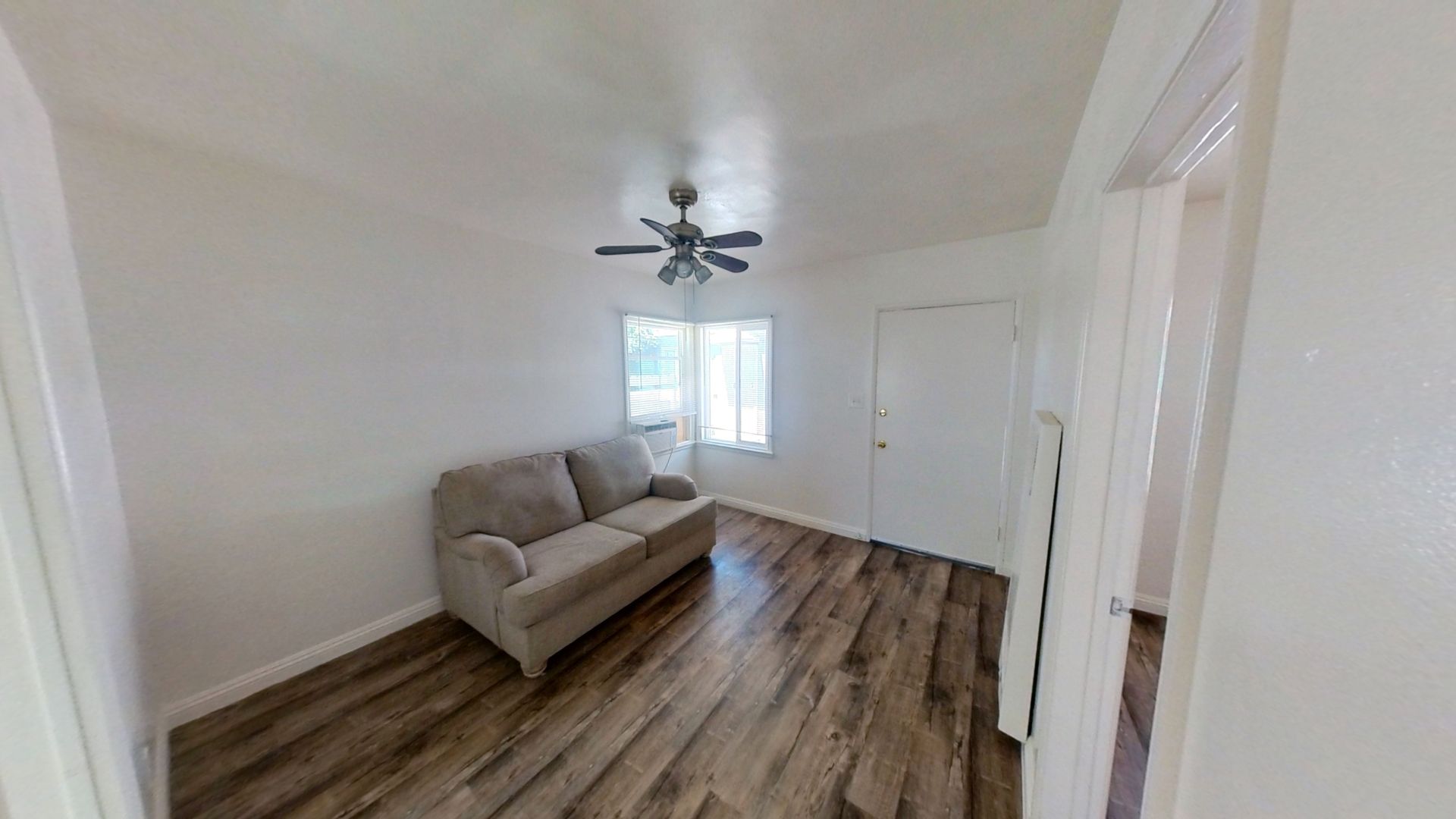 Colton Townhome: 381 N. 7th St. #D