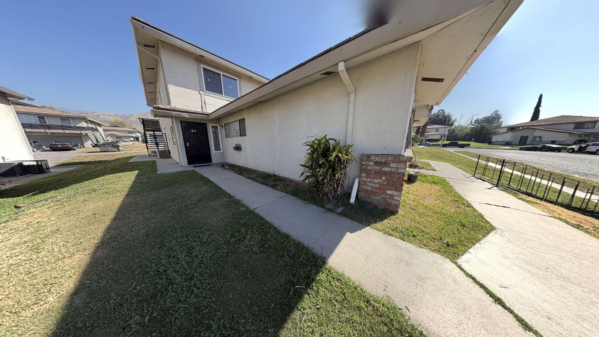 Highland Condo: 3532 Rainbow Ln.