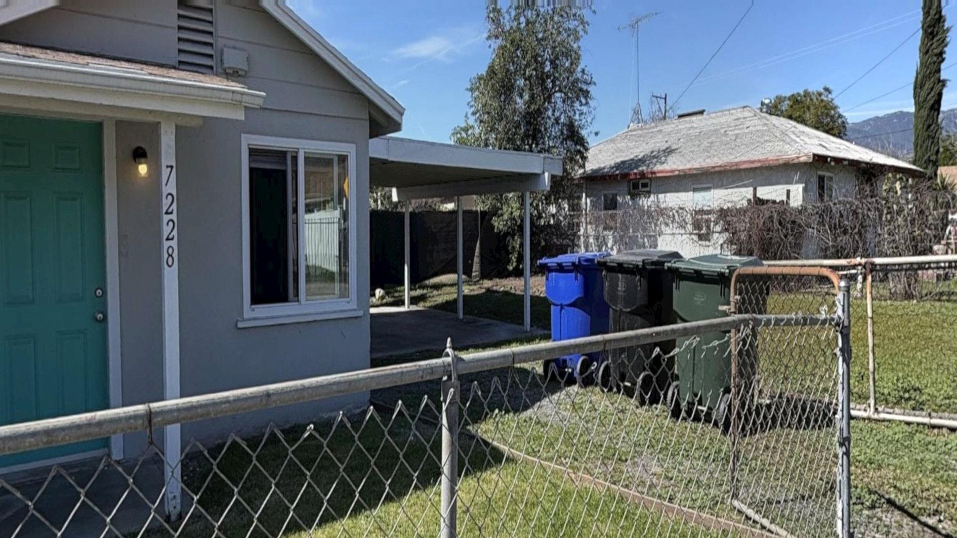 Highland House: 7228 San Francisco