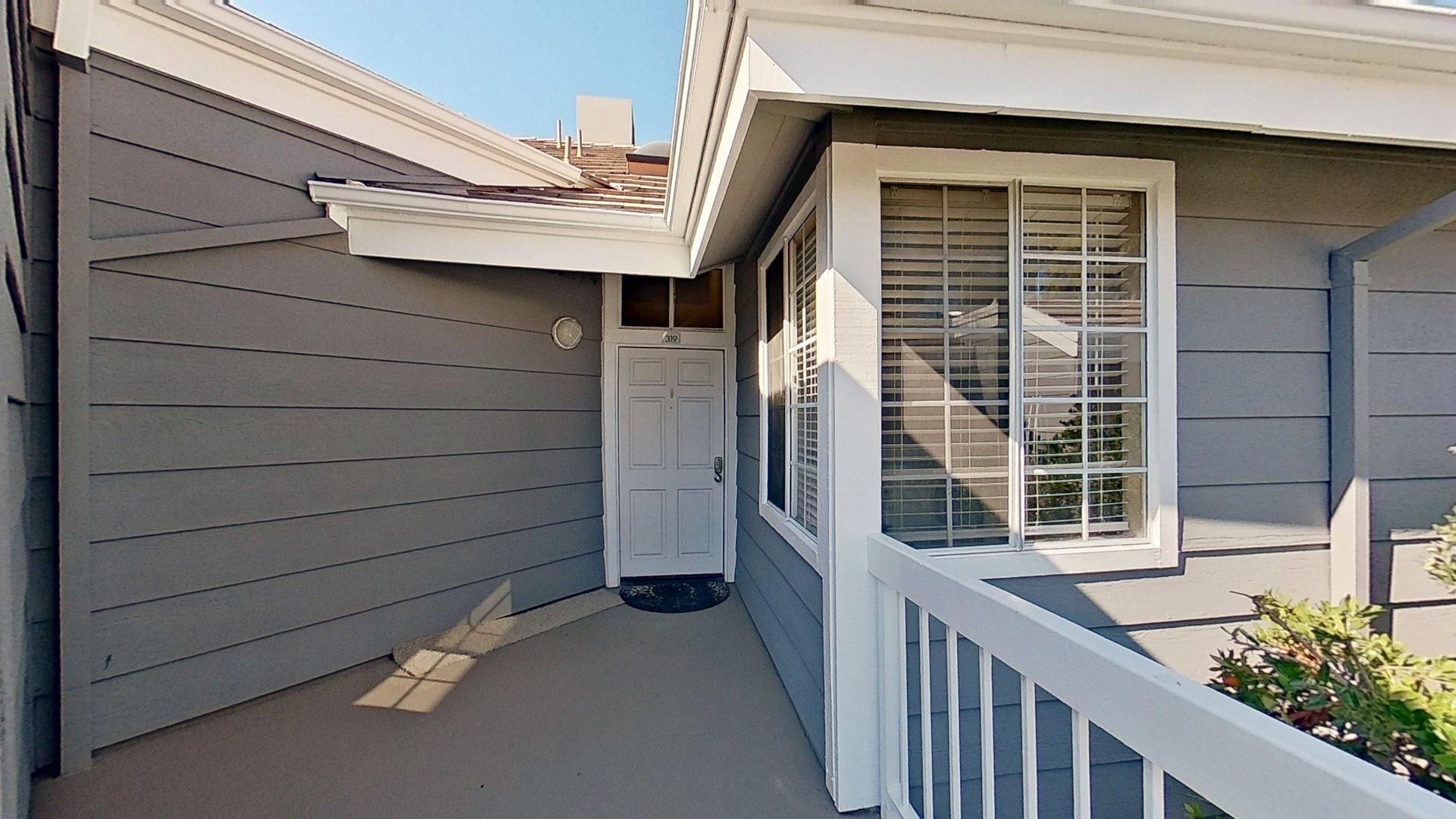 Huntington Beach House: 20251 Cape Coral Lane