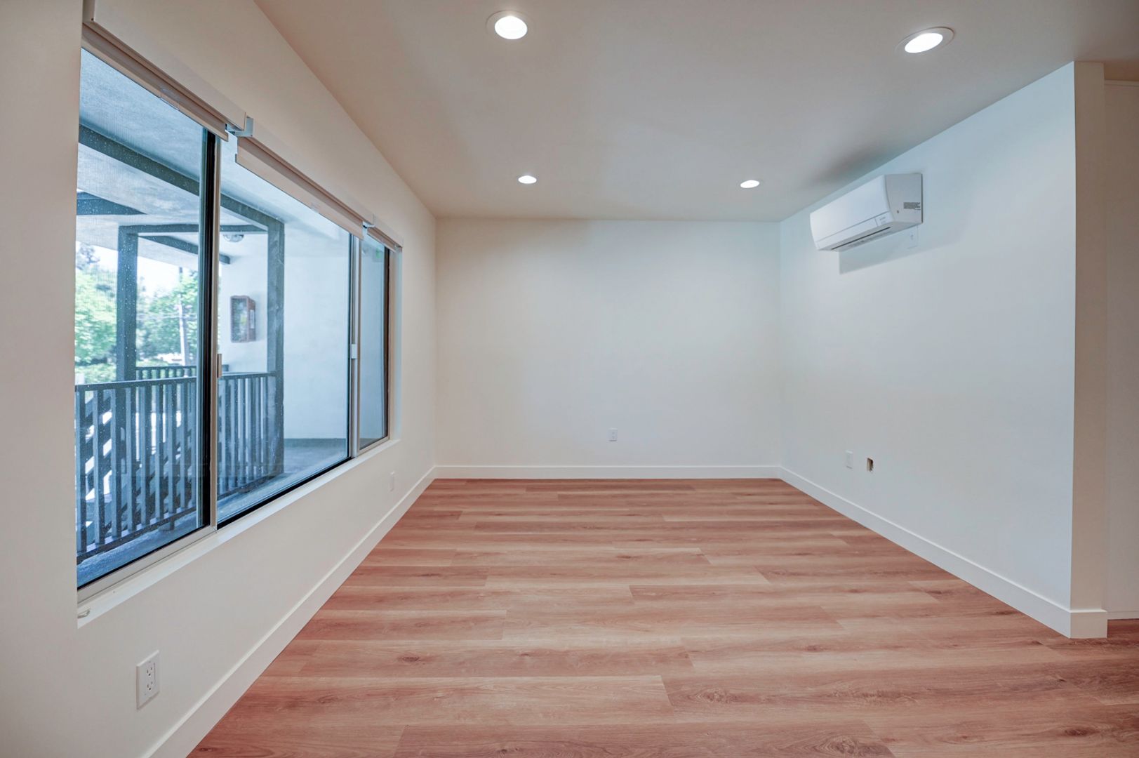 Santa Ana Apartment: 829 N Garfield St