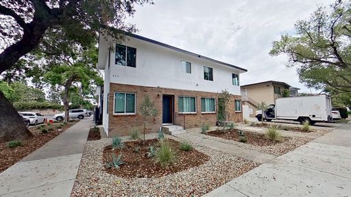 MOVE IN PROMO: 829 N Garfield St - Unit 10, Santa Ana: Newly Remodeled 2 Bed 1 Bath Condo! – photo 1