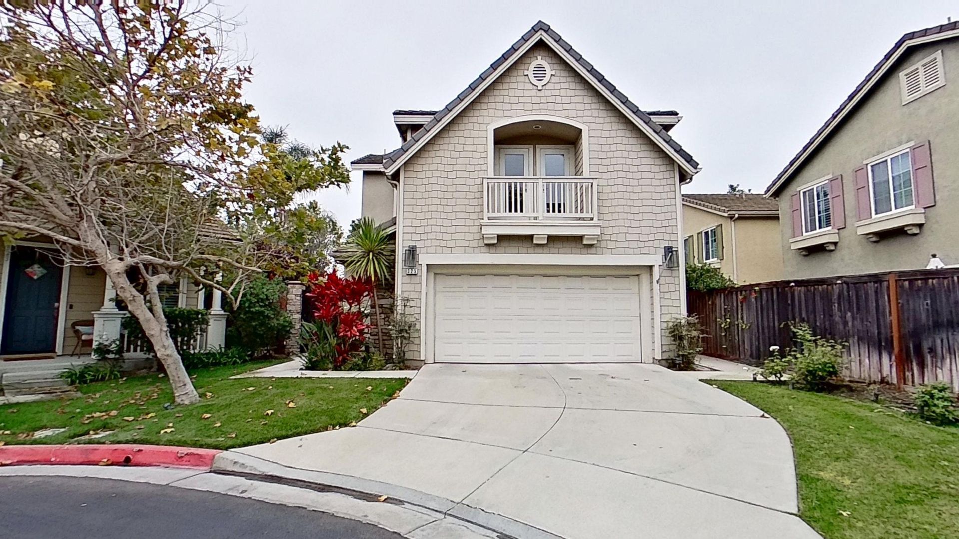 Costa Mesa House: 325 Canal Way