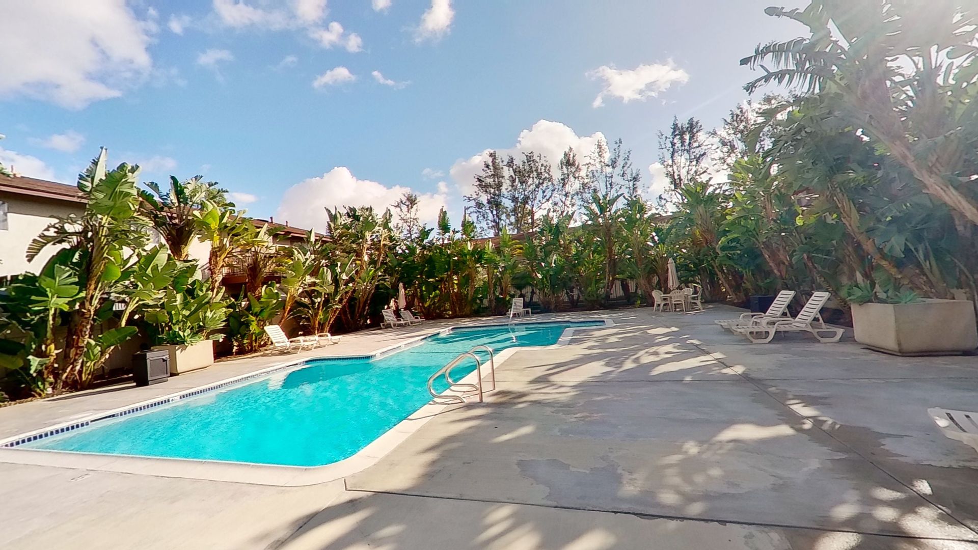 Santa Ana Apartment: 545 N. Tustin Ave