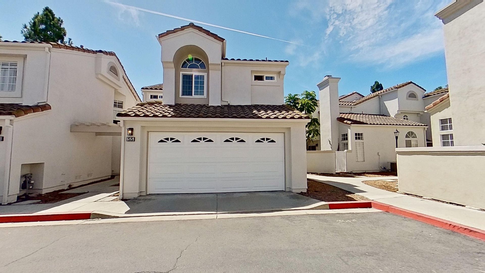 Irvine House: 55 Agostino