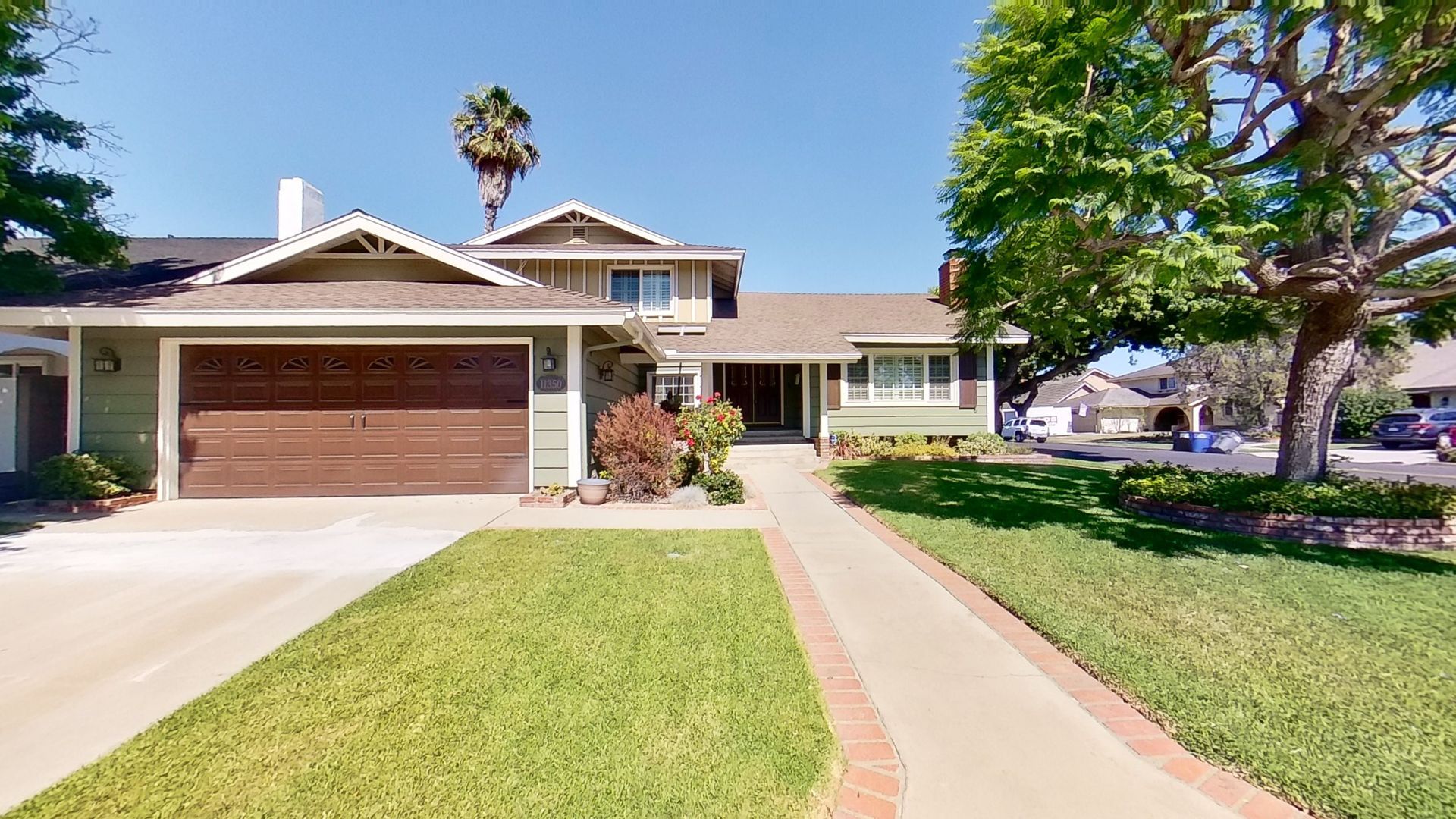 Los Alamitos House: 11350 Maple Street