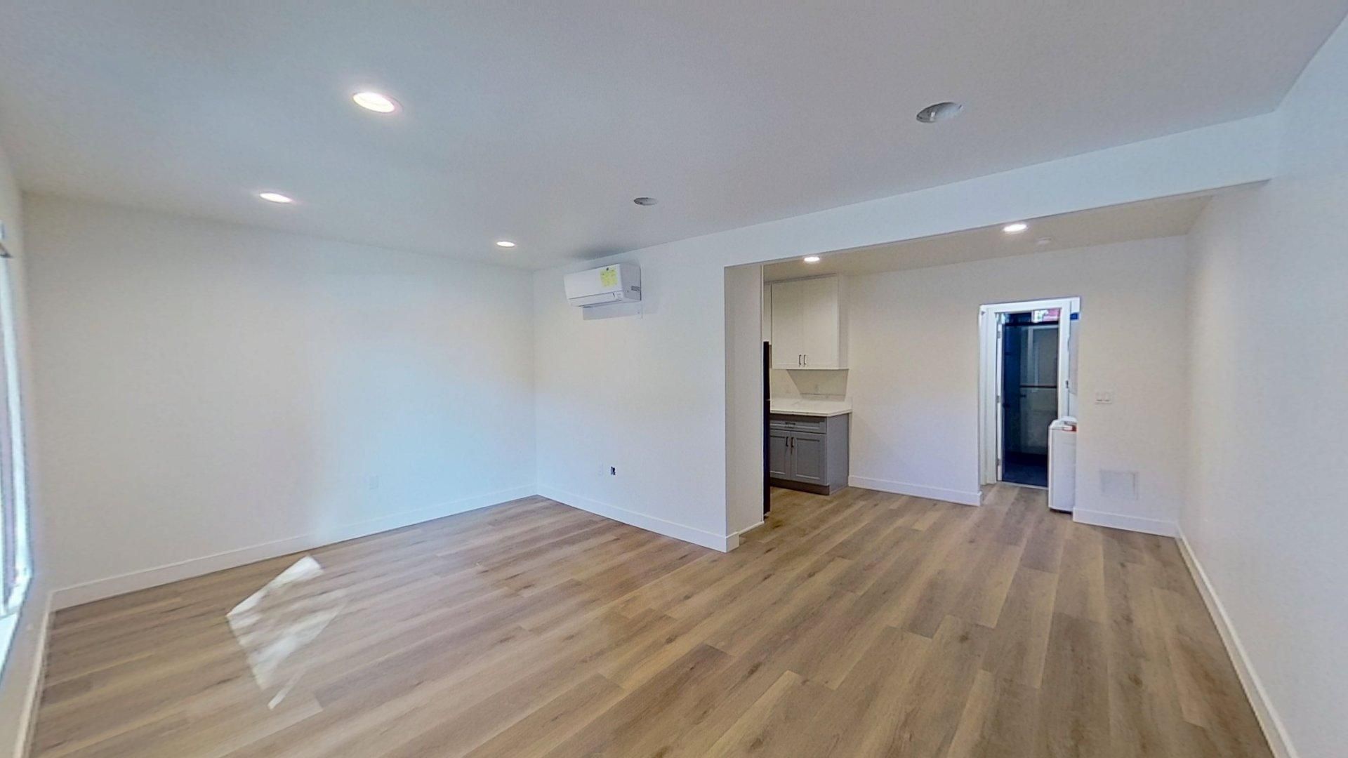 Santa Ana Apartment: 829 N Garfield St