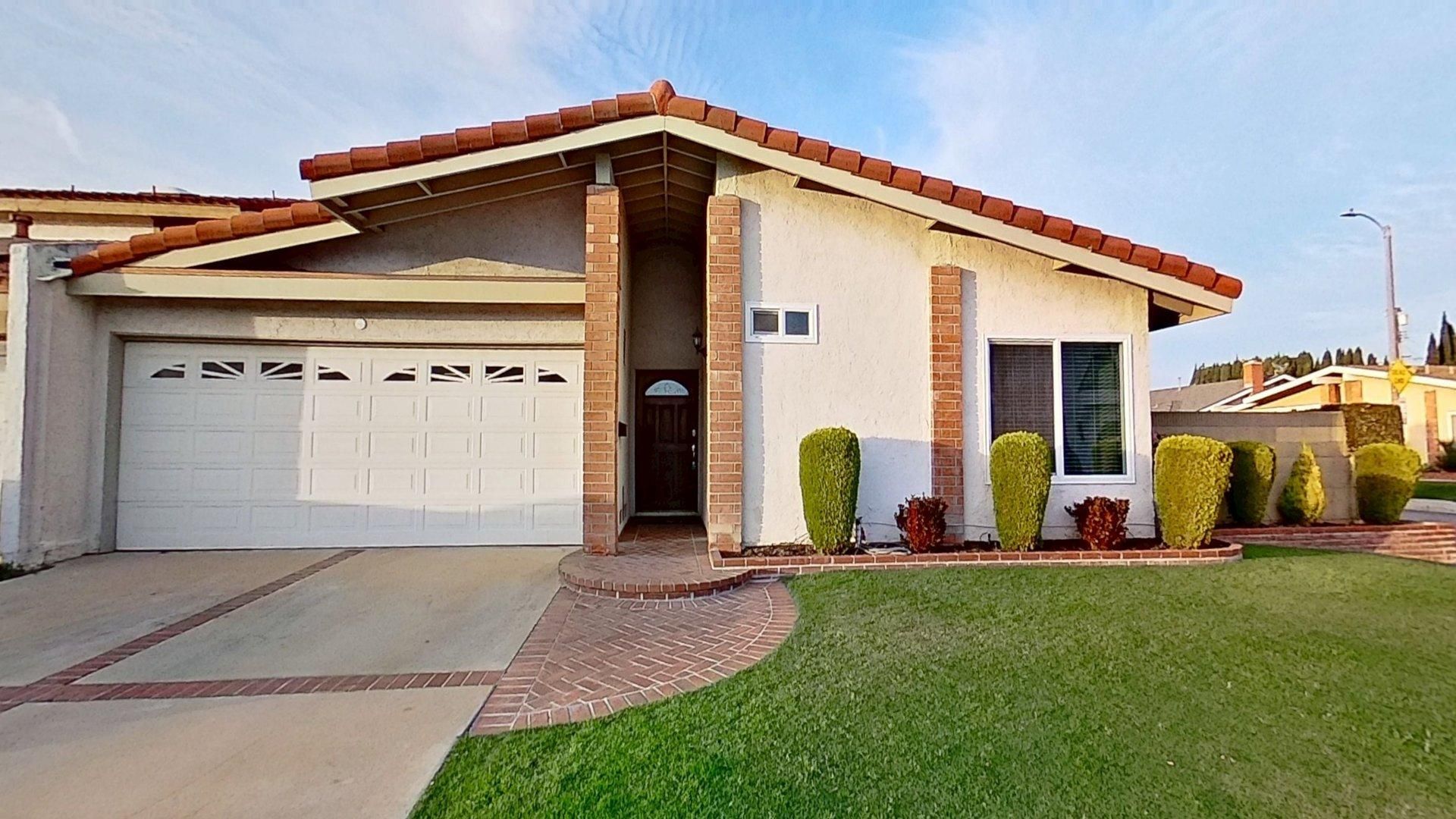 Buena Park House: 5517 Thelma Ave