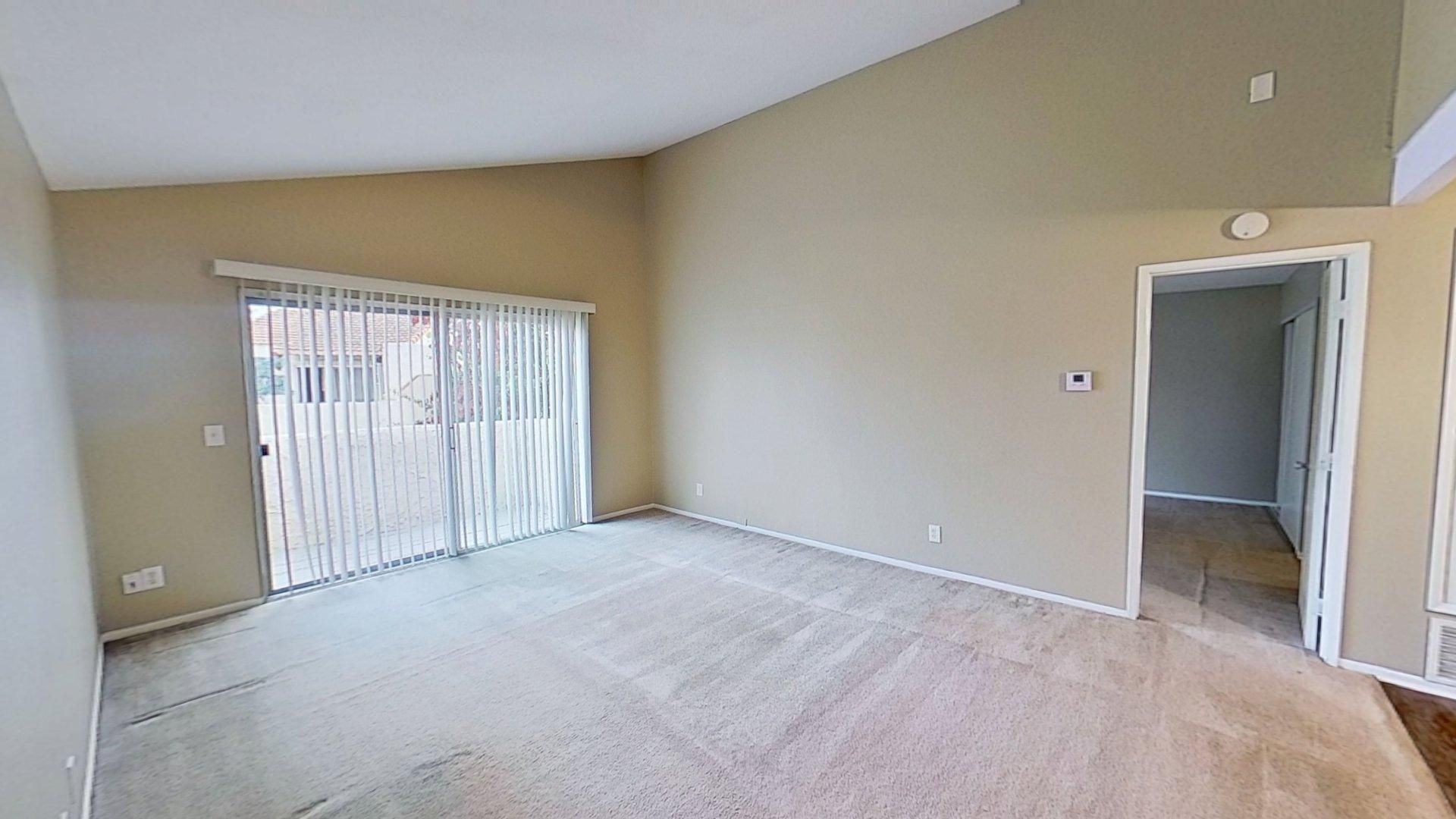 Anaheim Apartment: 401 S. Beach Blvd