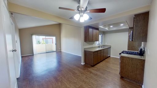 MOVE IN PROMO: 1 Bedroom 1 Bath Spacious Unit #211 in The El Pueblo Apartments in Anaheim! – photo 1