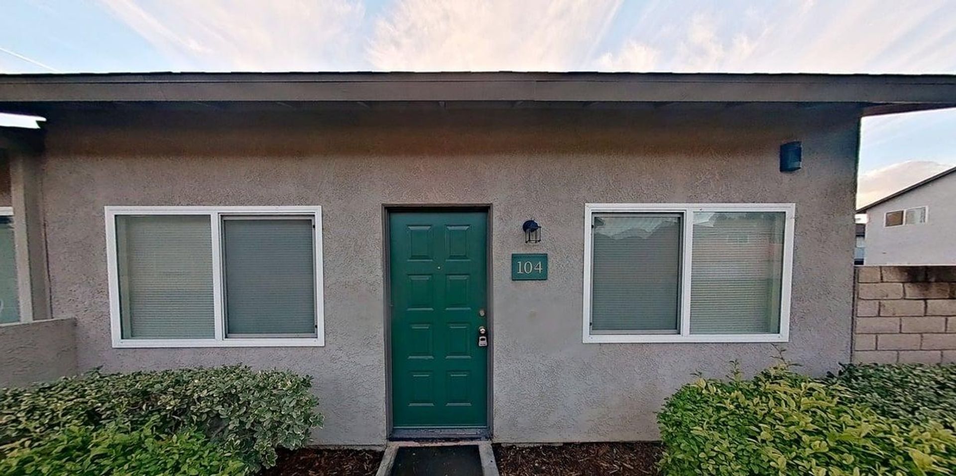 Corona Apartment: 2341 Maryhelen St.