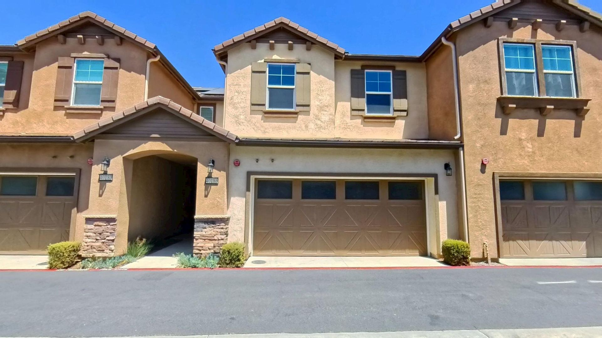 Temecula House: 40186 BIRCHFIELD DR. # 170