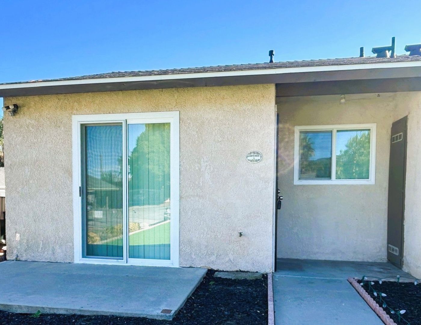 Lake Elsinore Apartment: 33056-33070 Adelfa St