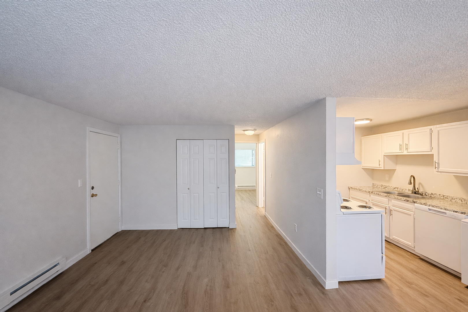 Lakewood Apartment: 7515 146th St SW