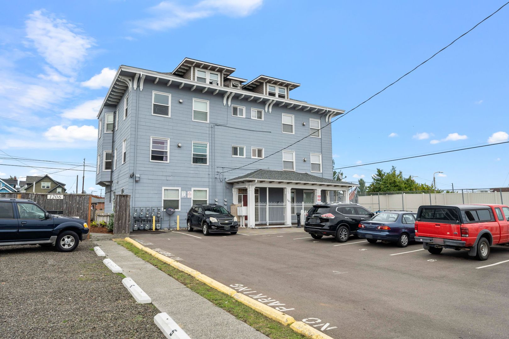 Bremerton Apartment: 207 Chester Ave