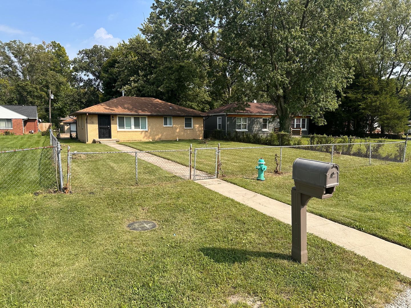 Indianapolis House: 4013 N. Grand Ave