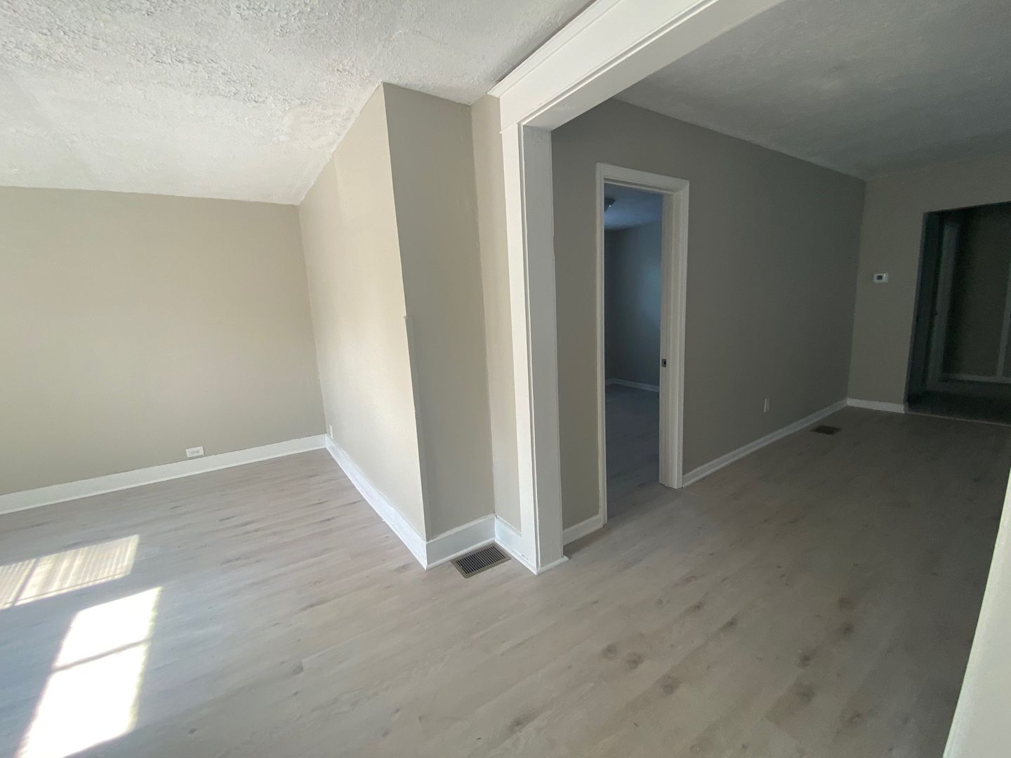 Indianapolis House: 938 N Gray St