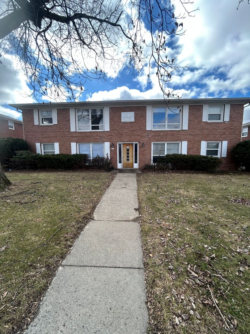 Indianapolis House: 6101 W 25th St