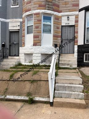 3 Bedroom House – 1938 W Lexington st, Baltimore, MD 21223