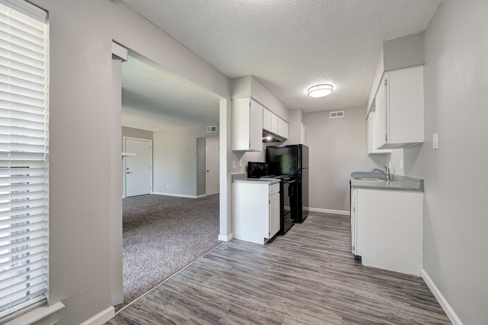 Oklahoma City Apartment: 4020 S Douglas
