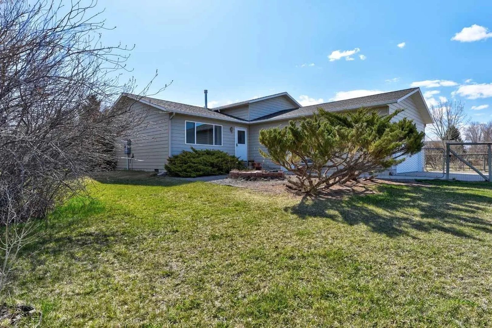 East Helena House: 2655 Toney Dr