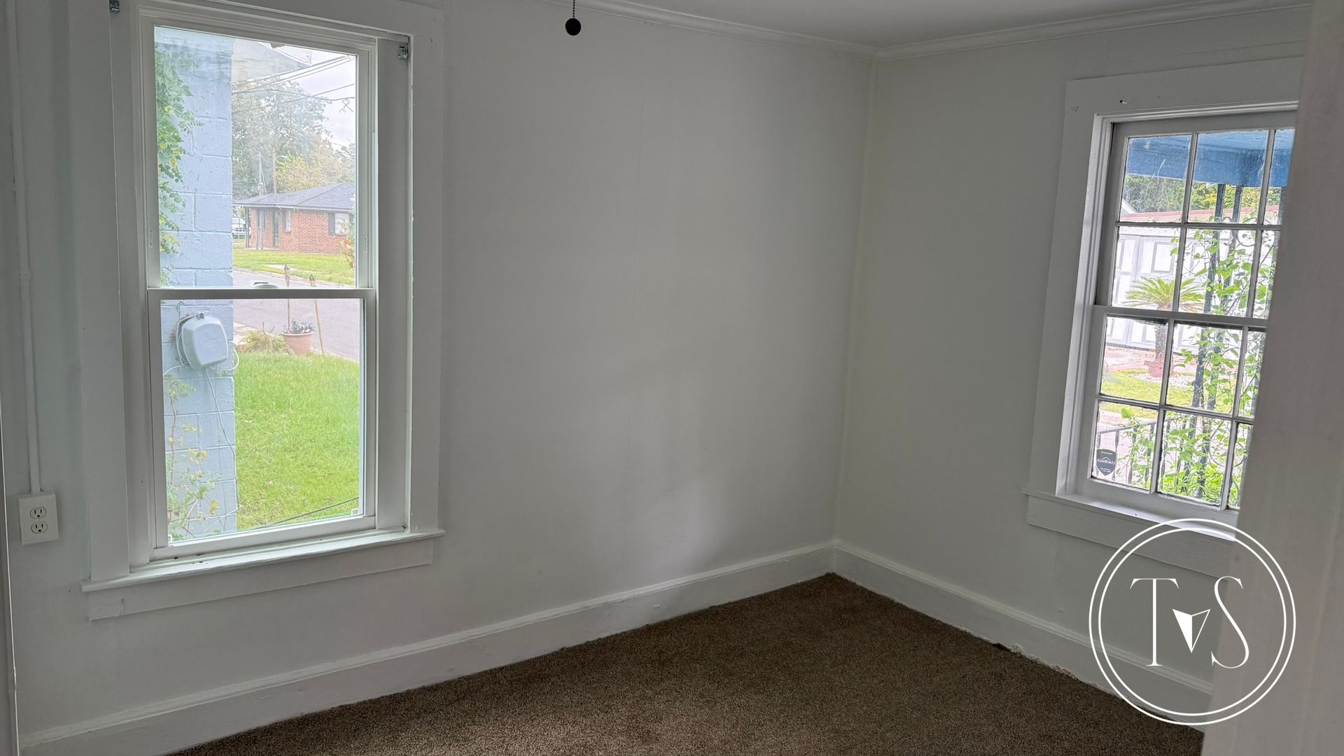 Savannah House: 627 W. 48th Street