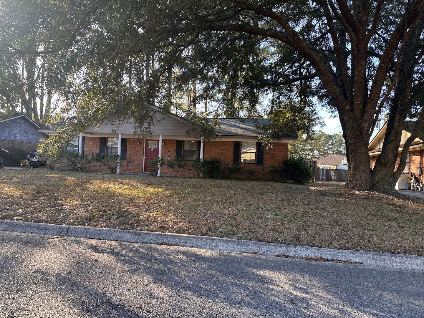 Hinesville House: 213 Whitetail Circle