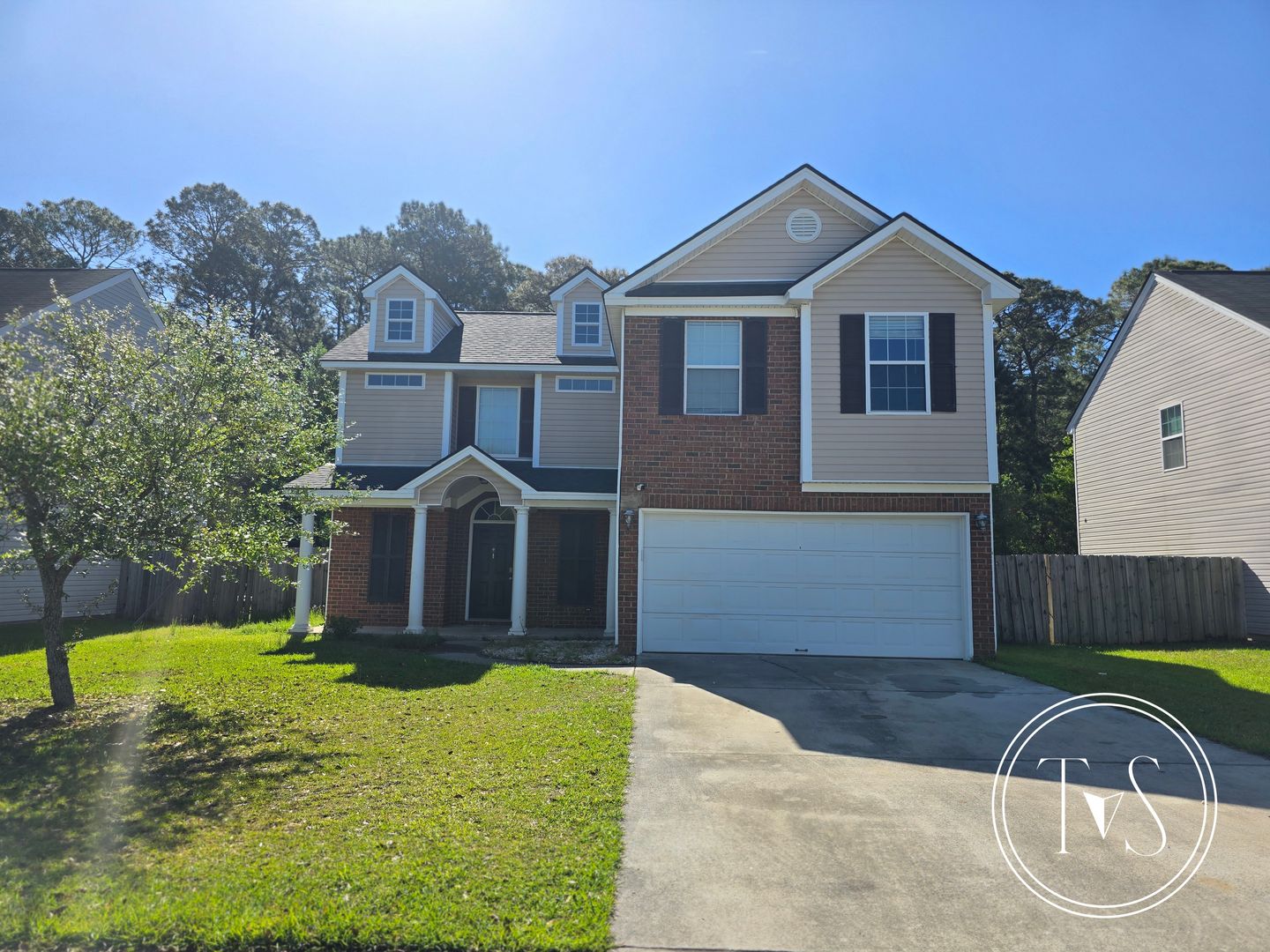 Savannah House: 139 Wax Myrtle Court