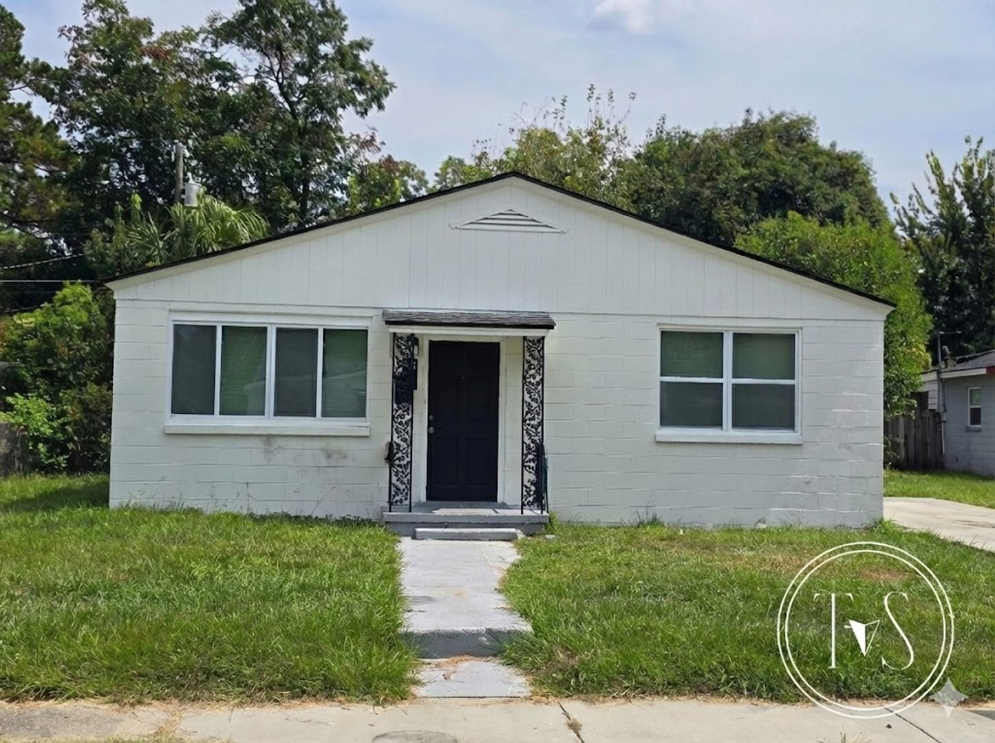 Savannah House: 918 Lynah Street