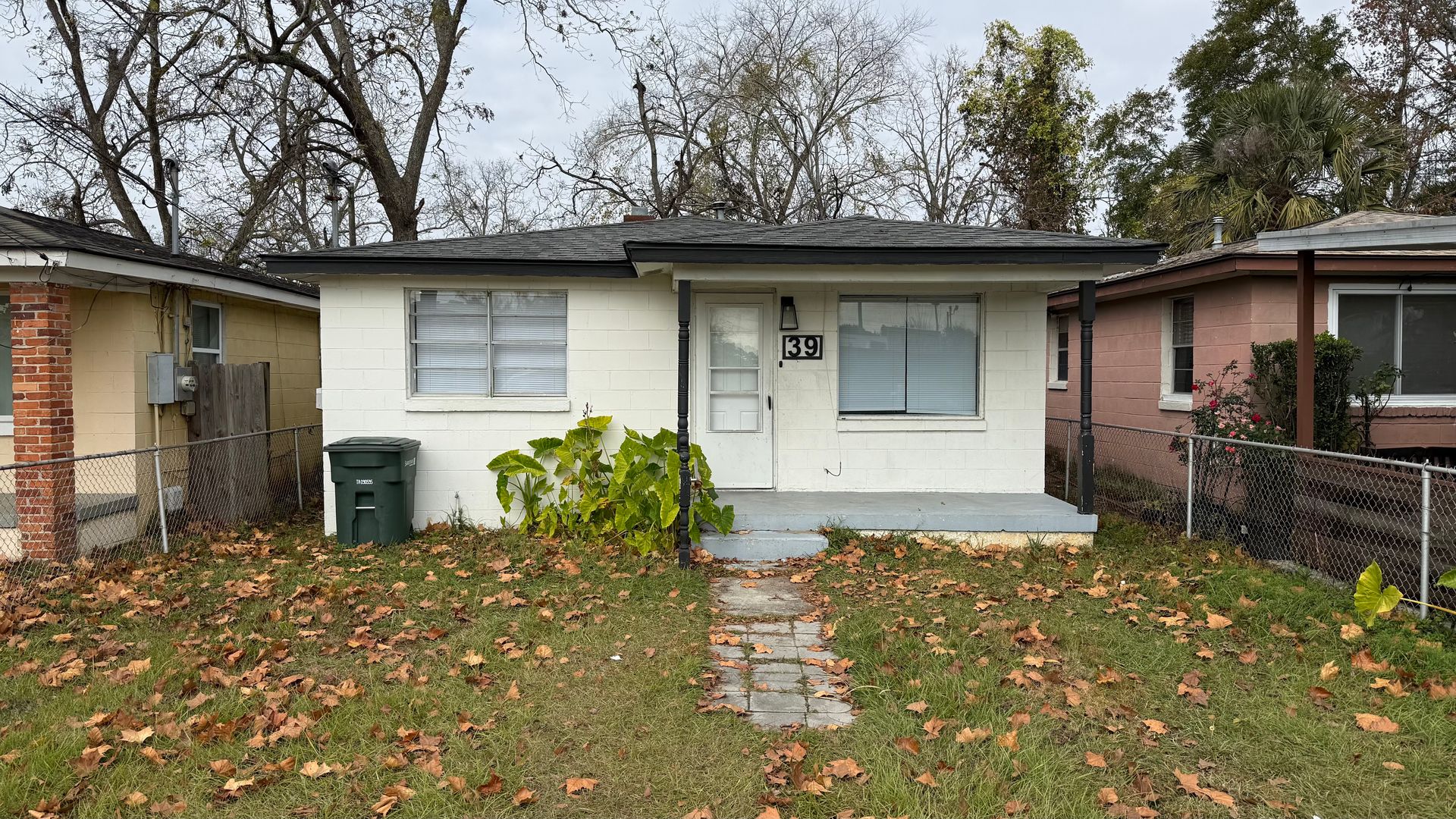 Savannah House: 39 Lissner Avenue