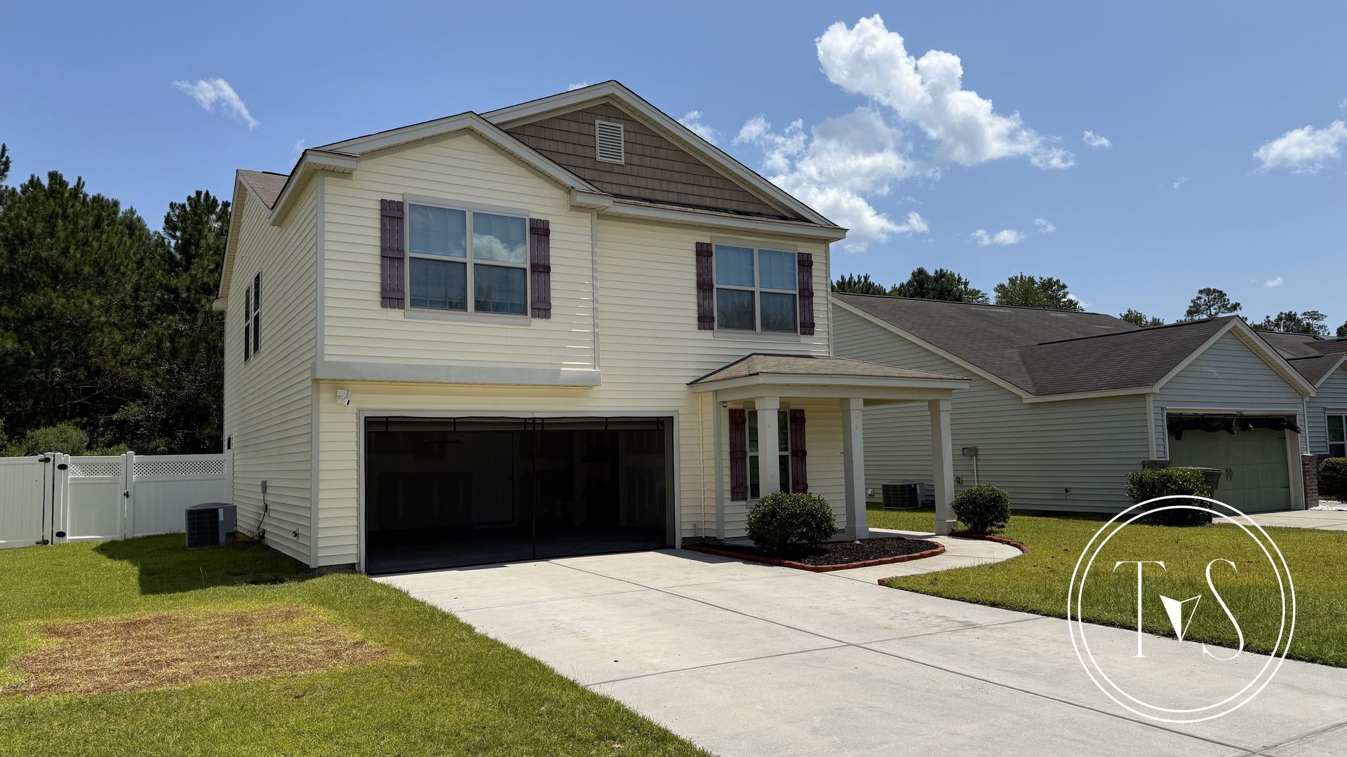 Hinesville House: 321 Connor Court