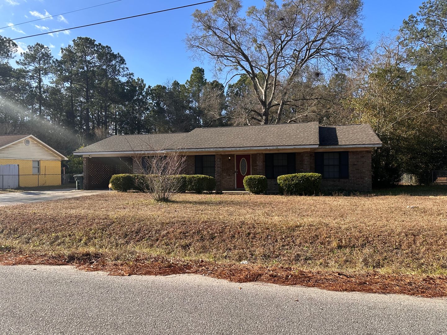 Hinesville House: 627 McDowell Road