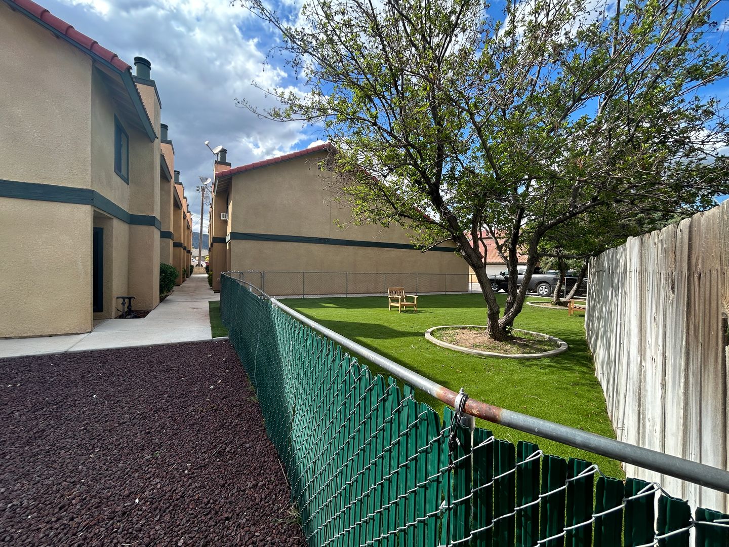 Tehachapi Apartment: 21630 Brook #G