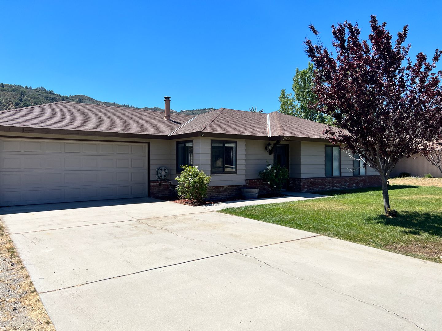 Tehachapi House: 29512 Ryder Cup Lane