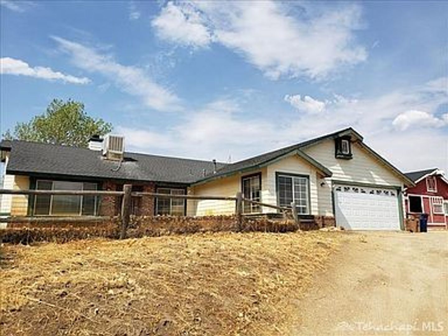 Tehachapi House: 20351 Tamarac Dr.