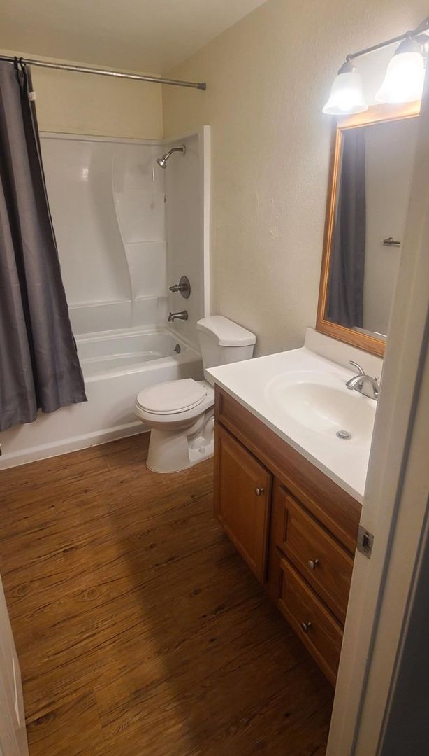 Tehachapi Apartment: 21331 Golden Hills Blvd