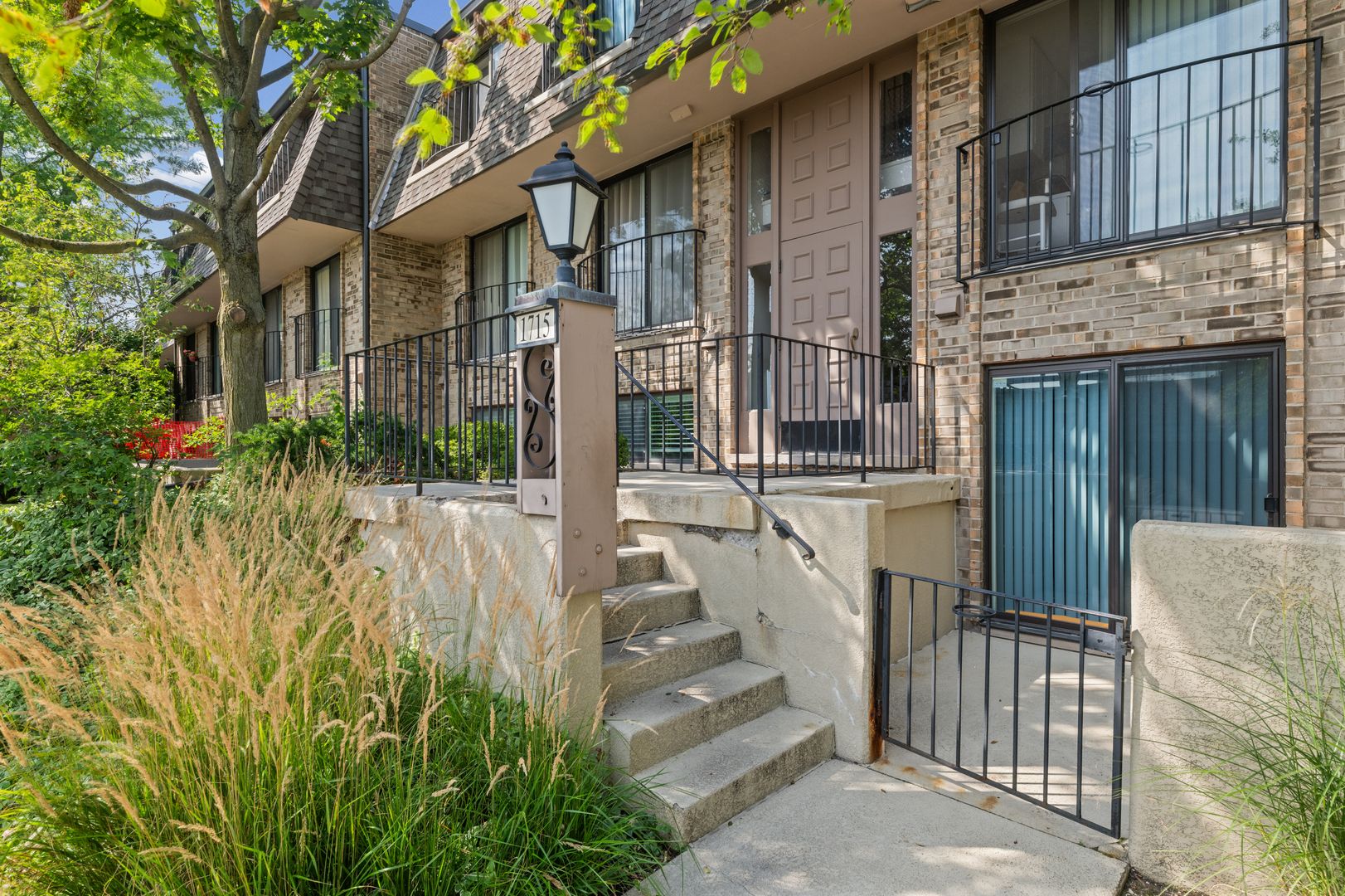 Northfield Townhome: 1715 Northfield Square