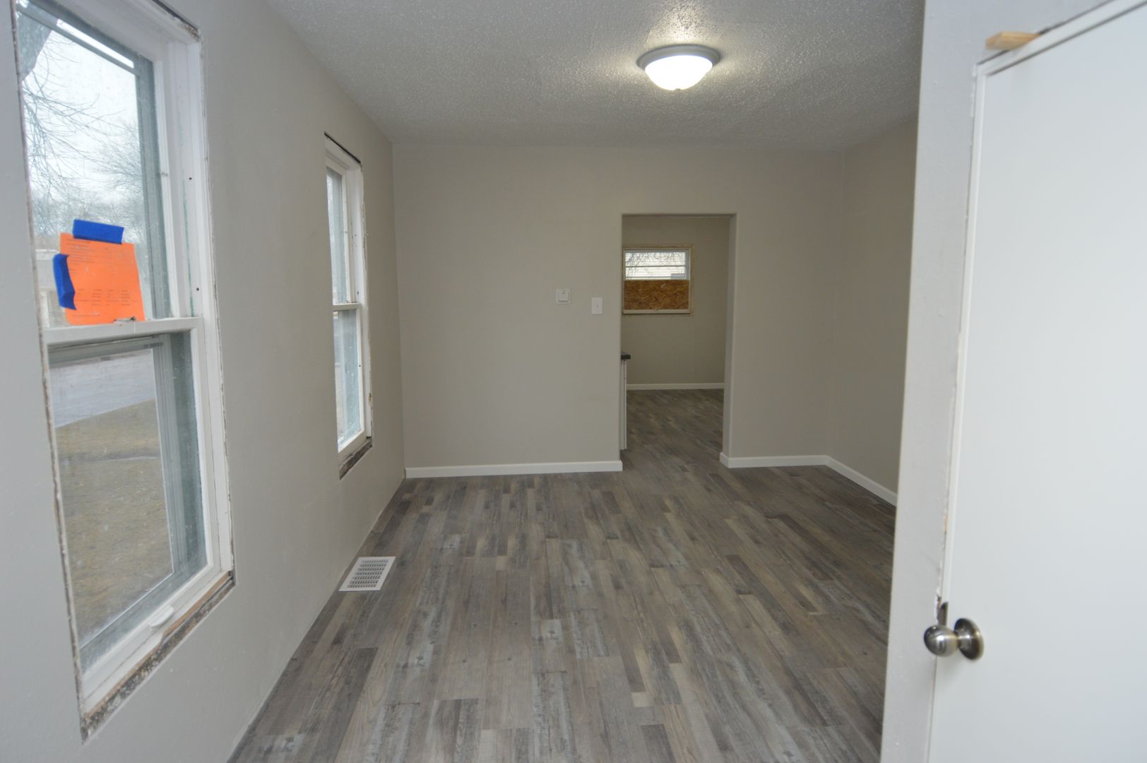 501 N 4th St. 3 of 12