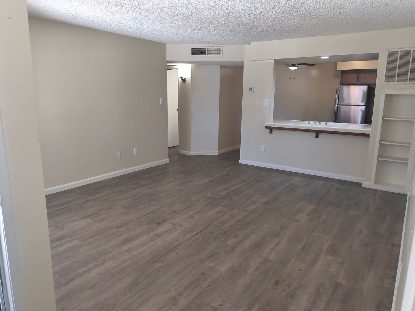 Bakersfield Apartment: 4140 Teal Street