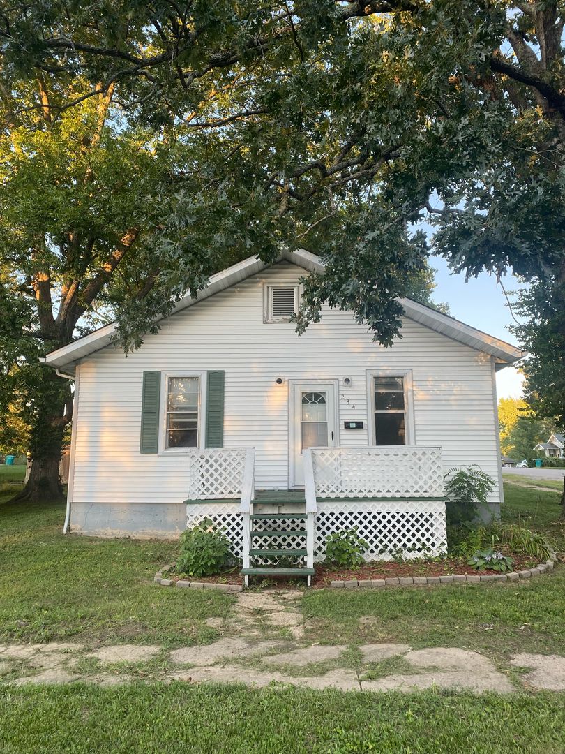 Sullivan House: 234  Hobart Street