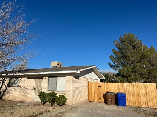1305 Plain St - Unit 3, Las Cruces, NM 88001