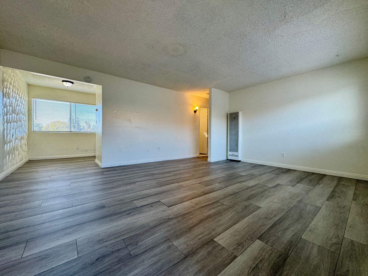 Baldwin Park Apartment: 13534 Ramona Blvd