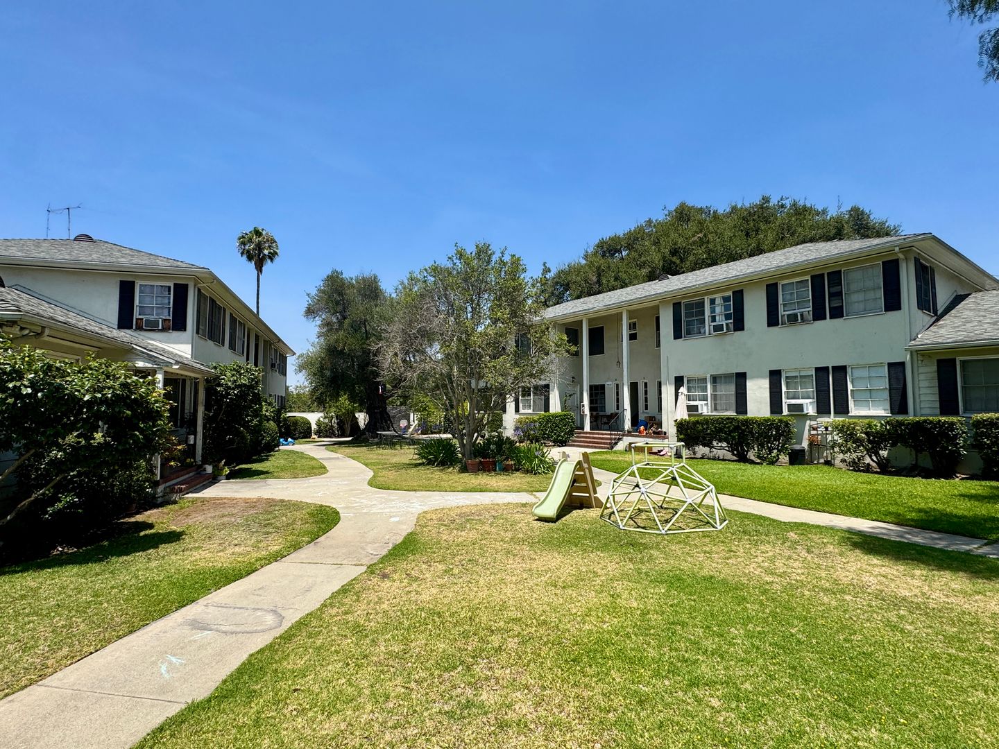 South Pasadena Apartment: 390-396 PASADENA AVE