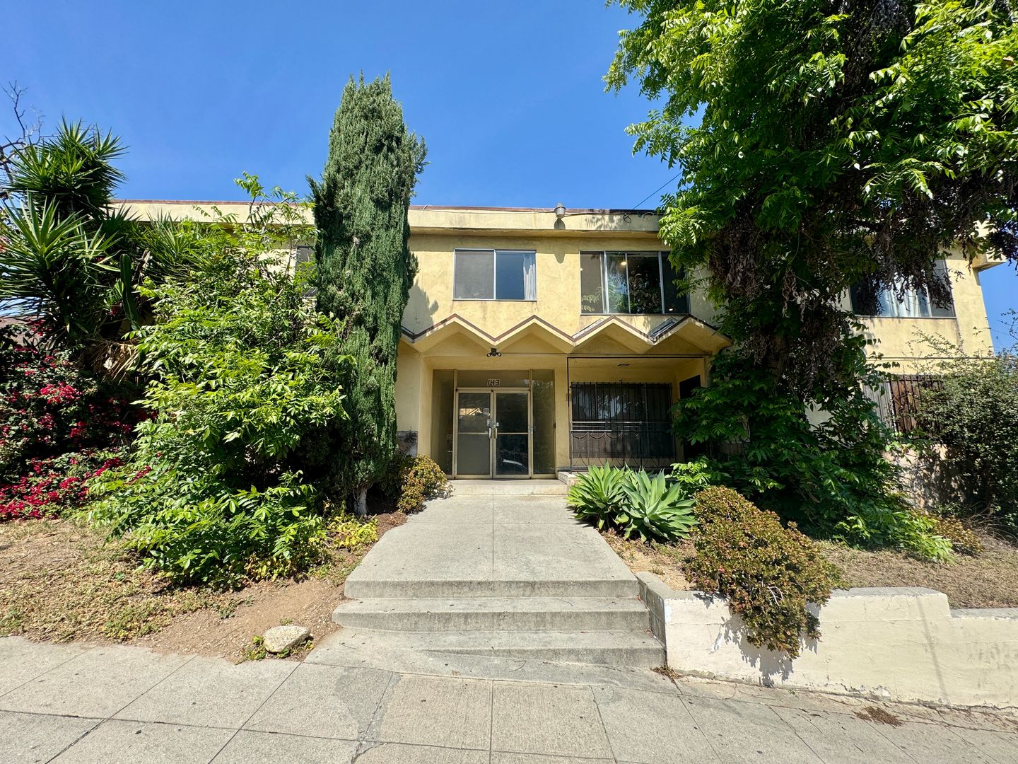 Los Angeles Apartment: 143 S. Avenue 54