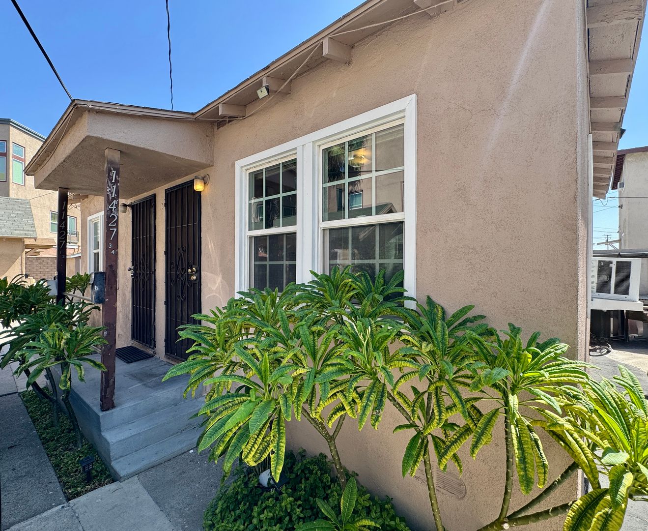 El Monte Apartment: 11427-11429 1/2 Garvey Ave.