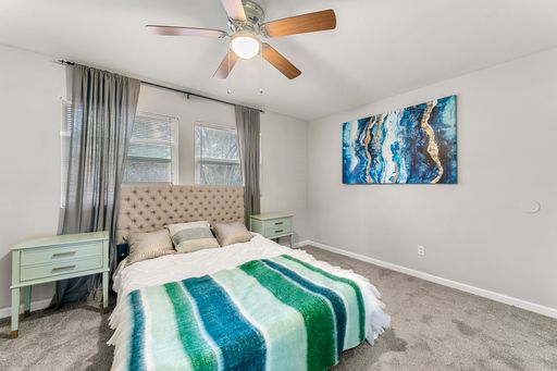 YOUR FIRST MONTH RENT IS OFF!! 2 BEDROOM ALL ELECTRIC!! – photo 1