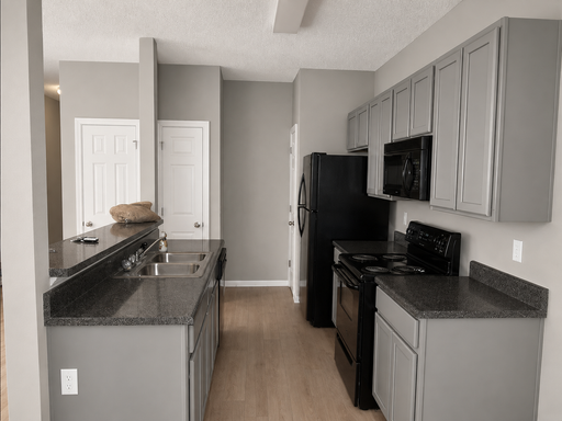 3BR / 2.5 BATH TOWNHOME * COLLEGE PARK GA – photo 1