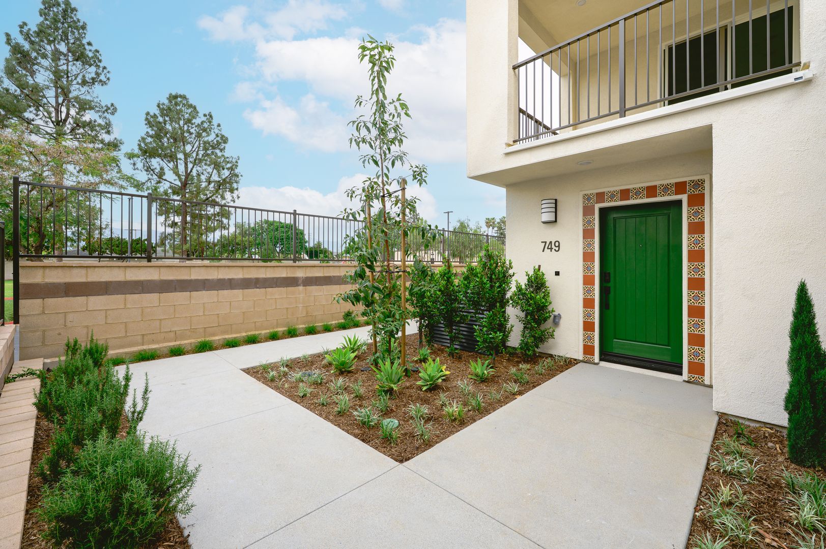 Covina Townhome: 749 Marmalade Place