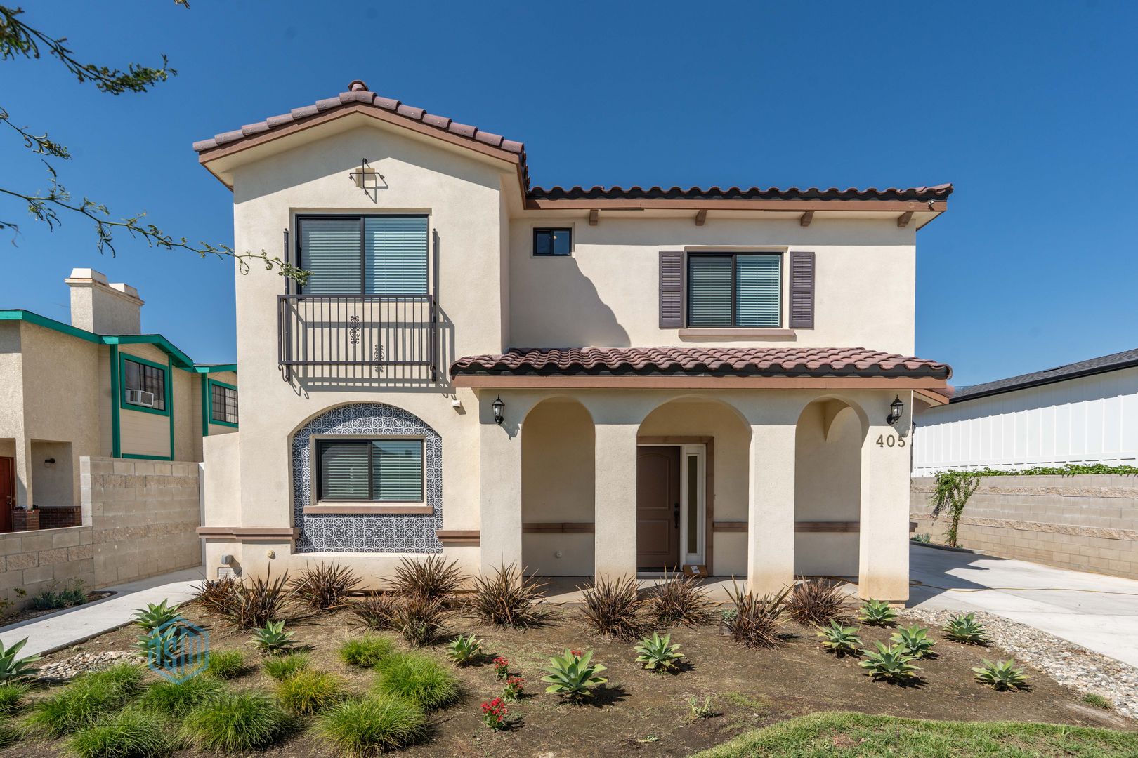 Monrovia Townhome: 405 Genoa St - A