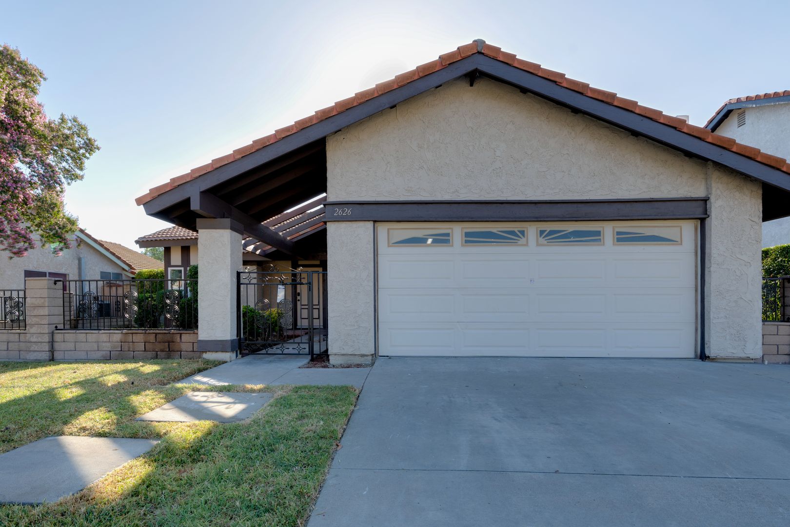 Ontario House: 2626 South Palm Avenue